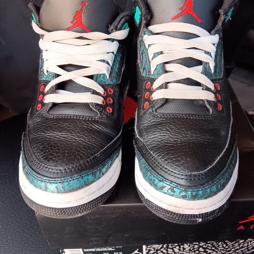 Air Jordan 3 GS “Moto Jordan Retro 3 Sneakers